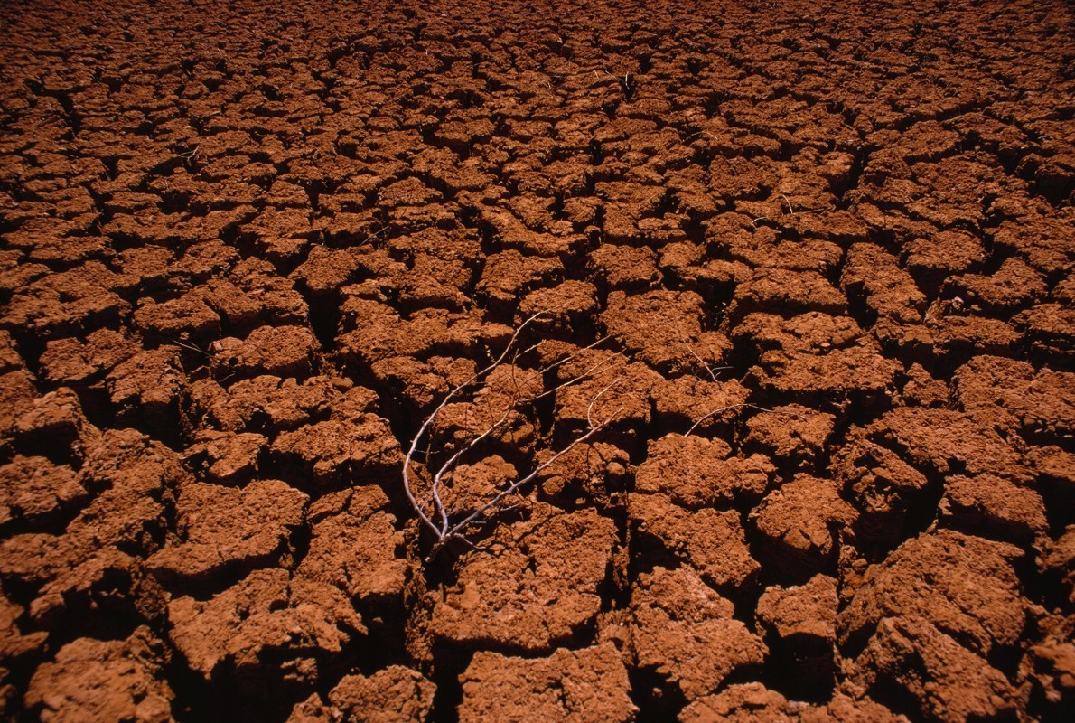 Атмосферная засуха. Почва. Засуха. Засушливость почвы. Земля почвенная.